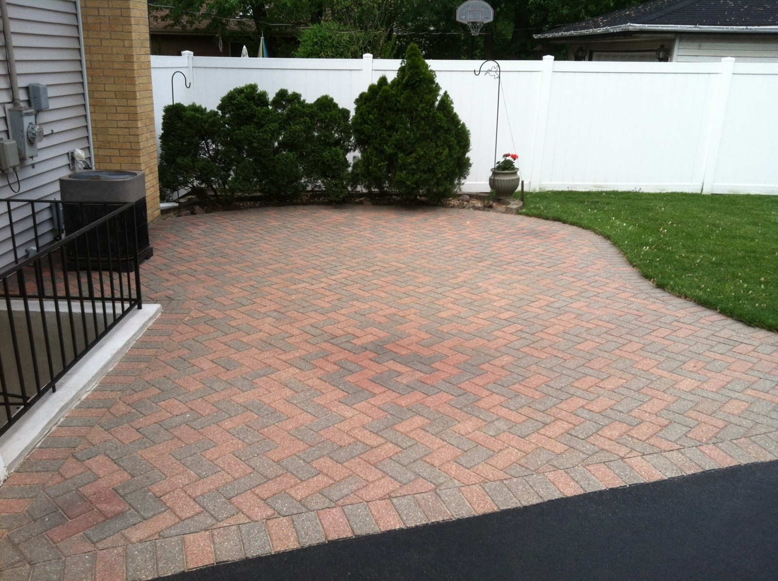 Brick Walkway Before